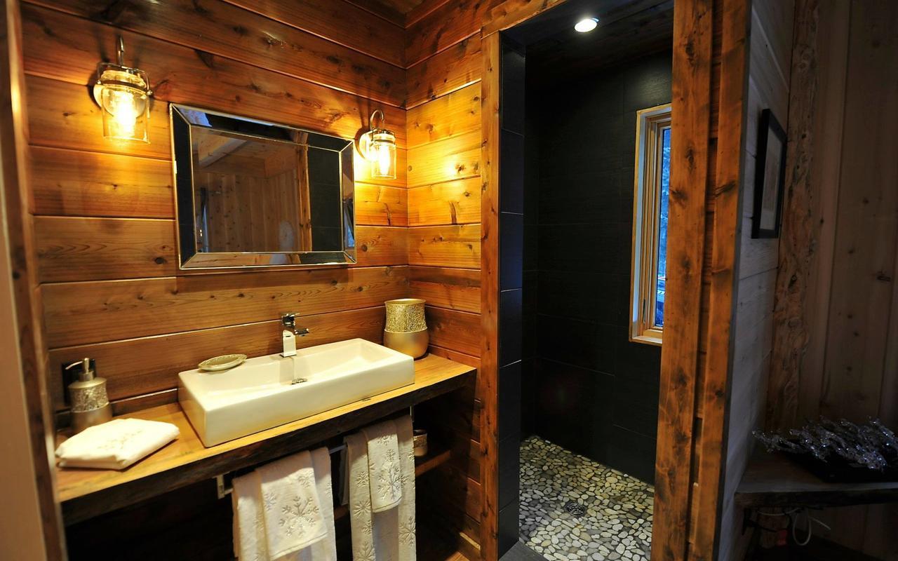Les Bouleaux - Les Chalets Spa Canada La Malbaie Eksteriør billede